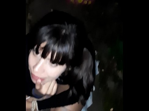❤️ Tänaval paisunud peenise vastu kommi eest ❤️ Pornovideo at et.onetubes.top ❤